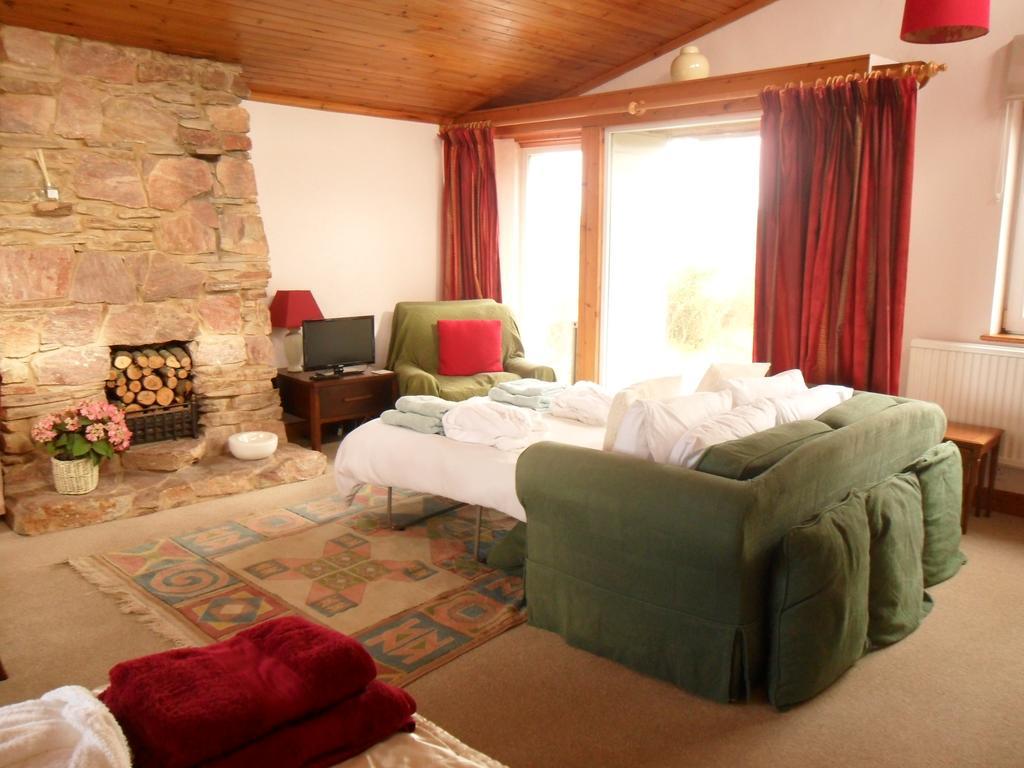 ניופורט Bank Cottage B&B חדר תמונה
