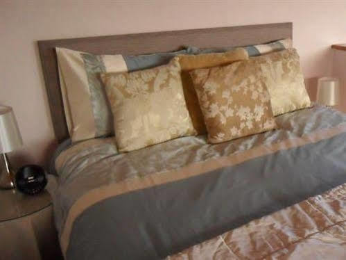 ניופורט Bank Cottage B&B מראה חיצוני תמונה